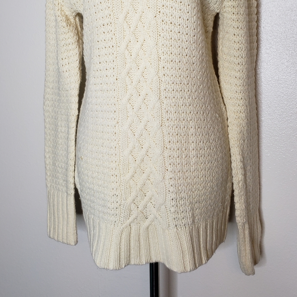Old Navy Angora Wool Rabbit Cream Sweater Hoodie Textured Tight Knit Comfy Rare - Picture 2 of 16
